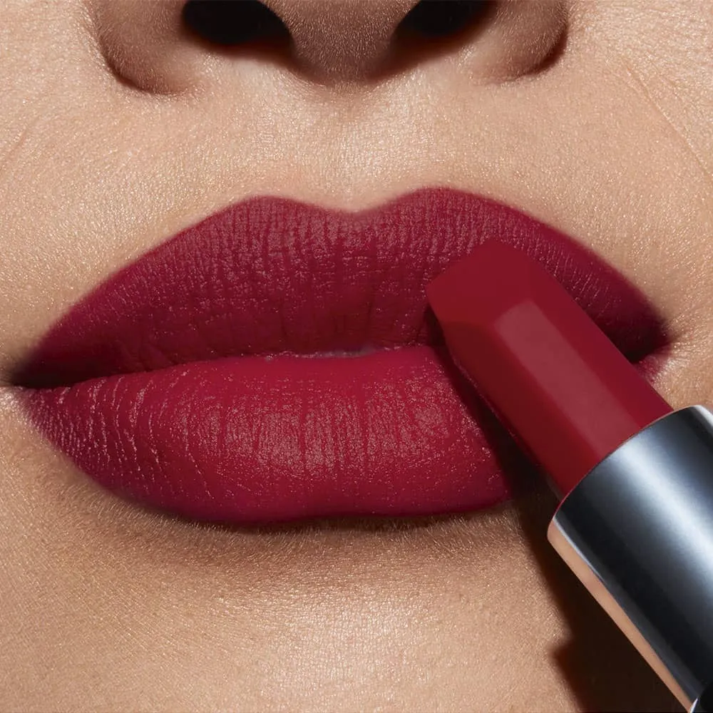 Avon Matte Legend Lipstick