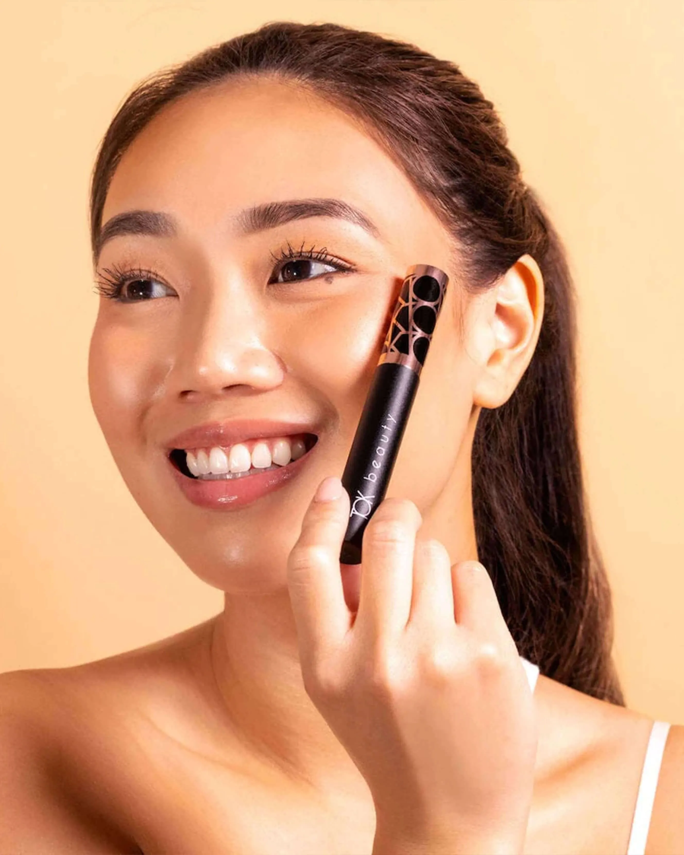 Eyes That TOK - Lash Enhancing Mascara
