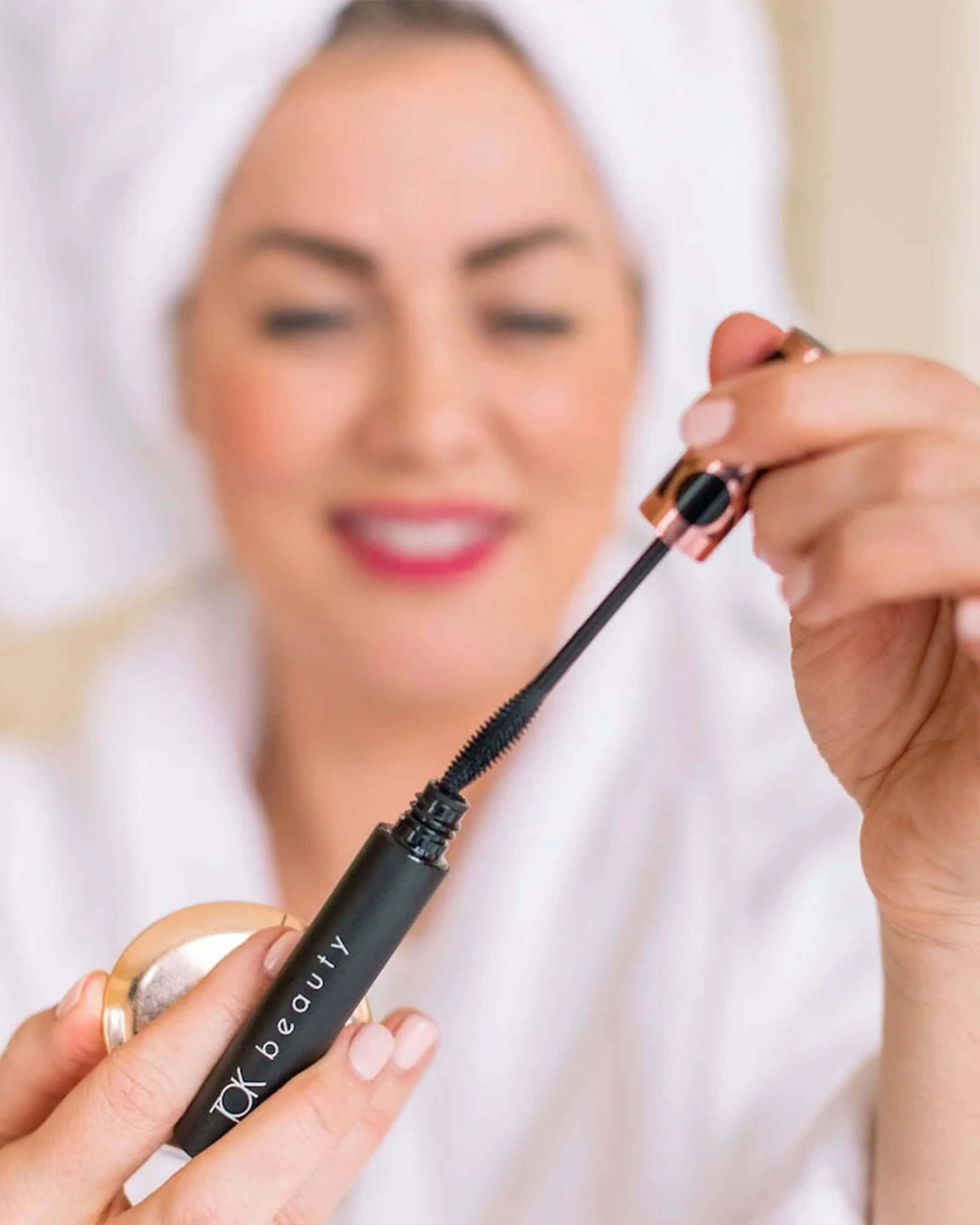 Eyes That TOK - Lash Enhancing Mascara