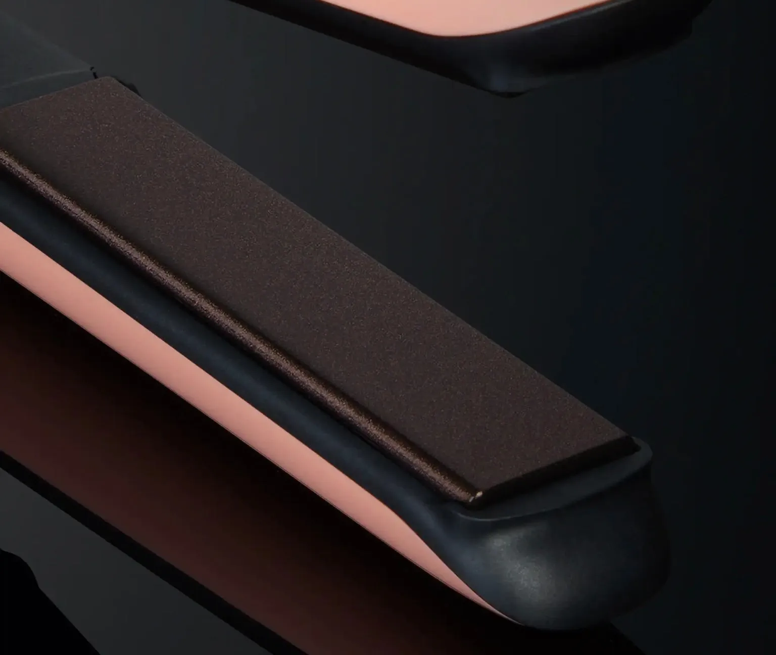 GHD Platinum  Styler In Peach Pink