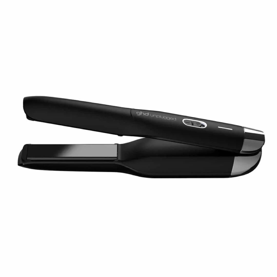 GHD UNPLUGGED™ CORDLESS HAIR STRAIGHTENER IN MATTE BLACK
