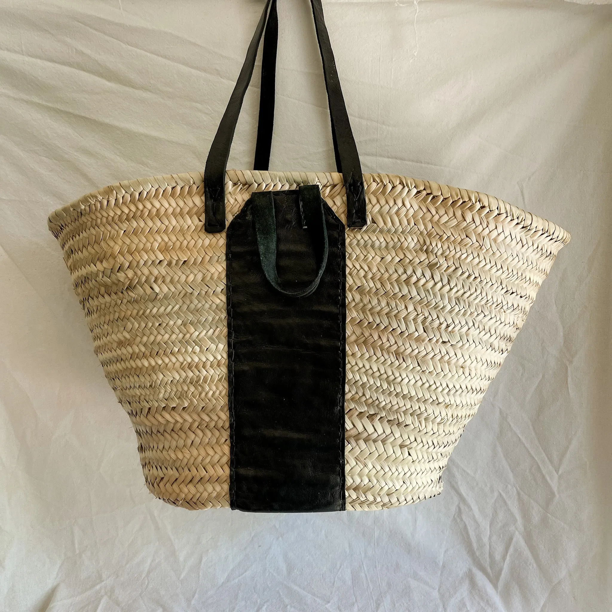 *I'M NOT PERFECT BASKET*  BLACK   BLACK STITCHING