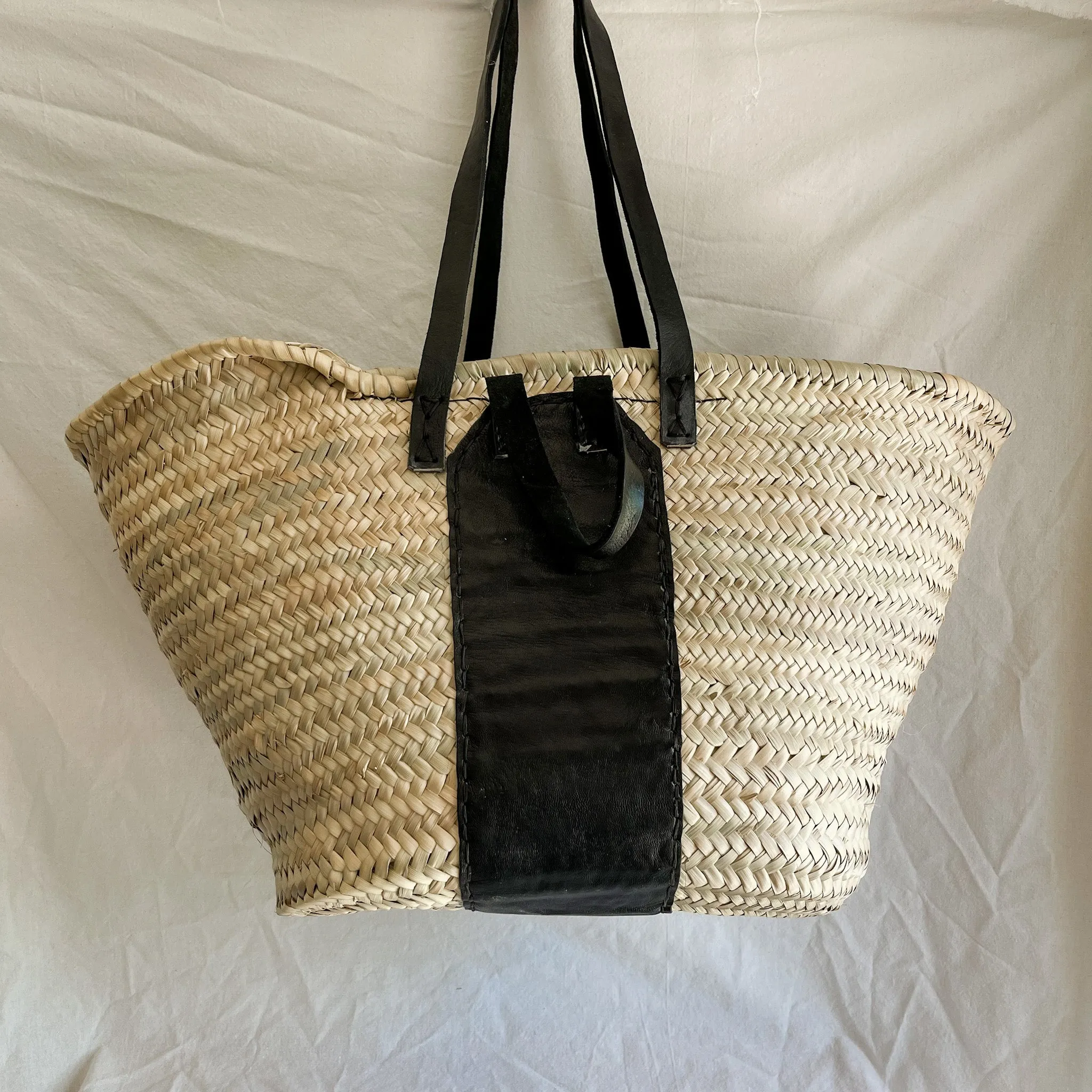 *I'M NOT PERFECT BASKET*  BLACK   BLACK STITCHING