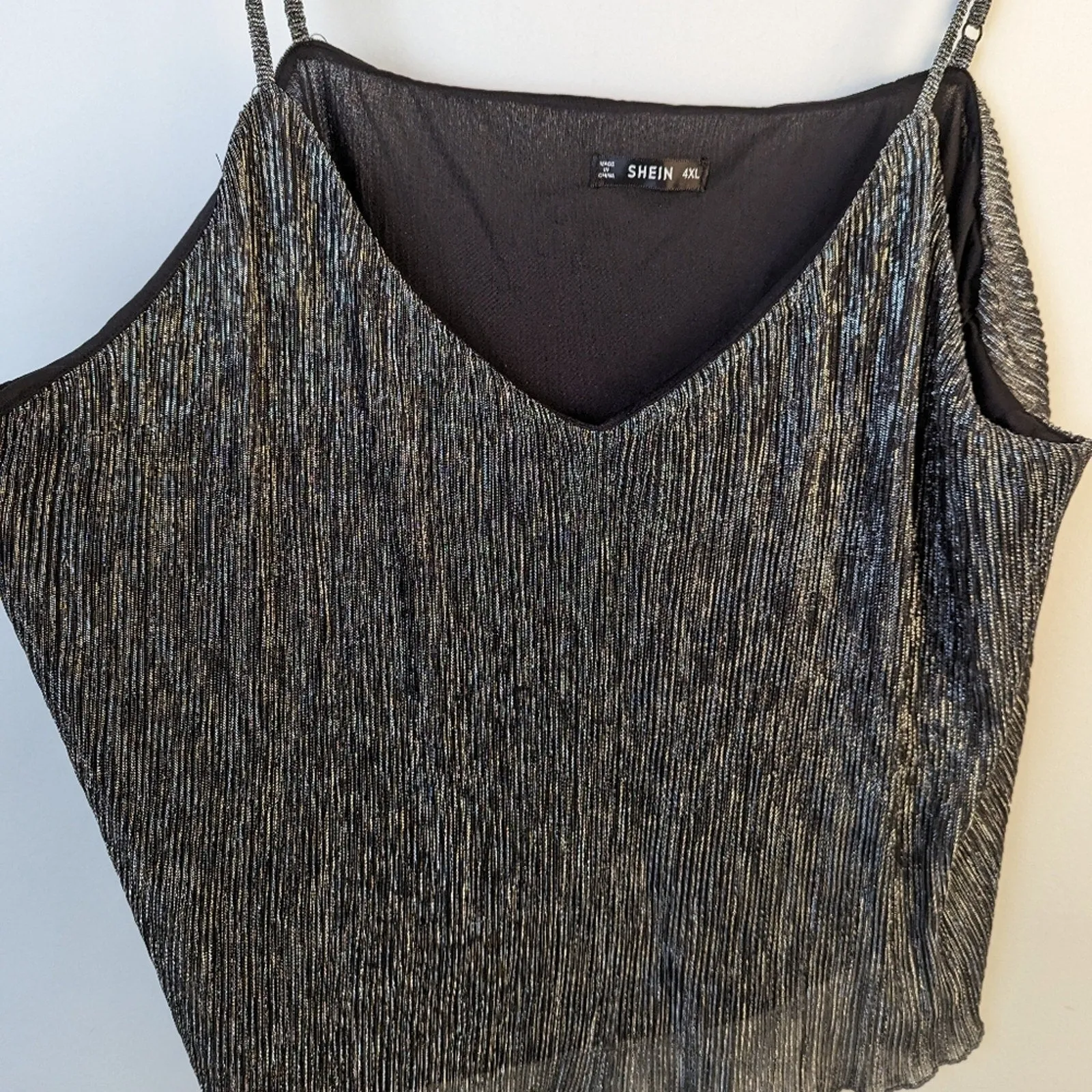 Shimmering Tank Top / 4 XL