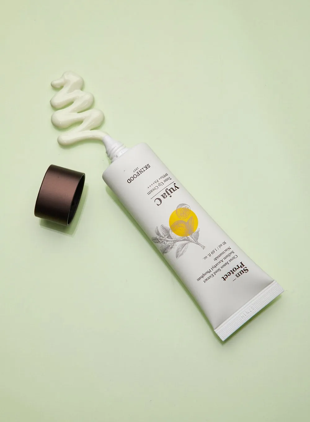 Yuja C Tone Up Cream SPF50  PA     (50ml)